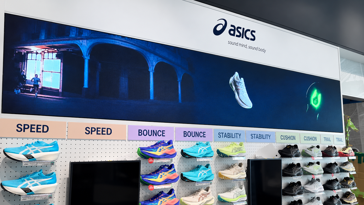 asics|LEDビジョン導入事例