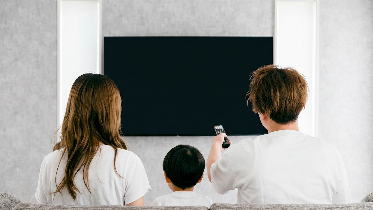 テレビの電源は「つけっぱなし」と「こまめに消す」どちらが正解?